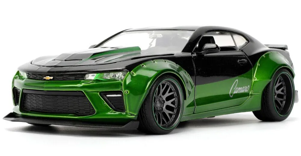 1/24 CHEVROLET CAMARO SS WB CANDY GREEN PINK SLIPS 2016