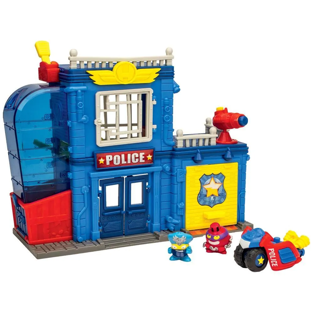SUPER ZINGS POLICE STATION