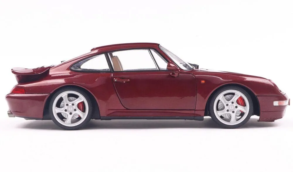 1/18 PORSCHE 911 (993) TURBO ARENA RED 1997