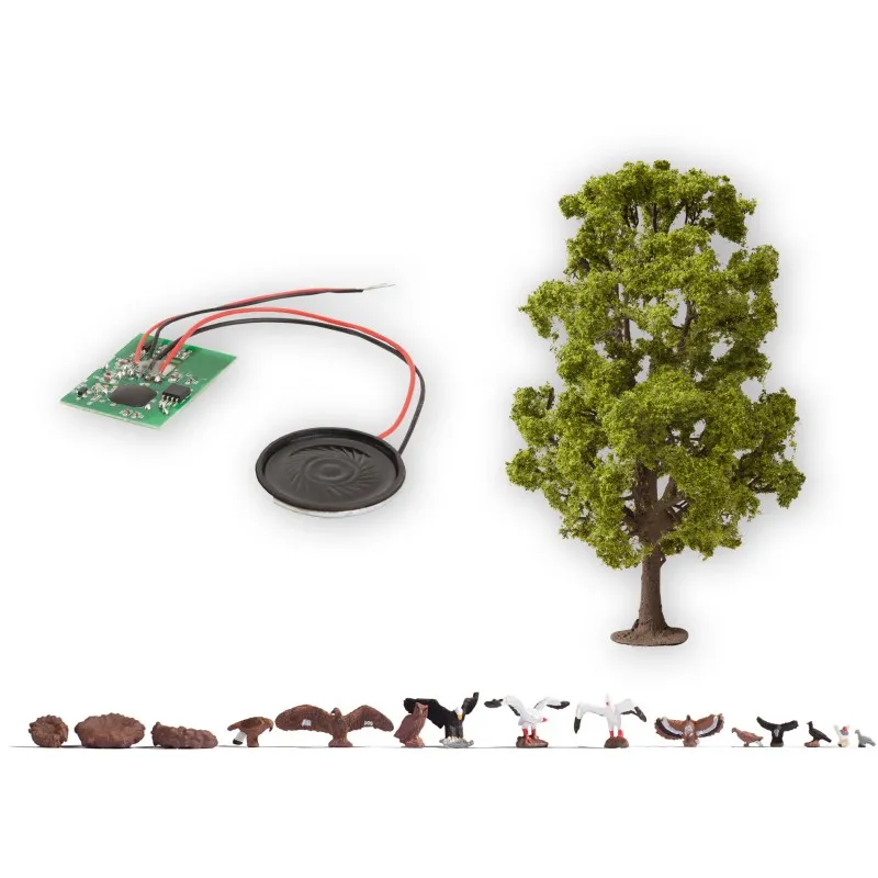 Arbre avec des oiseaux gazouillant. NOCH 21782