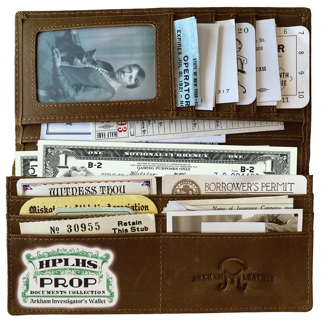 Arkham Investigator's Wallet Prop Set
