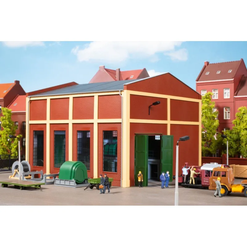 Bâtiment industriel avec équipement. AUHAGEN 11458