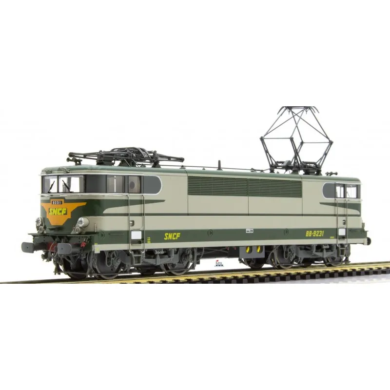 Locomotive BB 9231 « Bordeaux ». ARZENS verts". Son. REE MODELES MB-196S