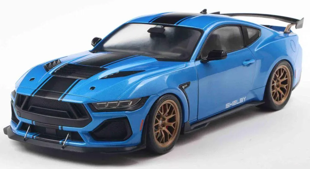 1/18 SHELBY MUSTANG SUPER SNAKE GRABBER BLUE METALLIC 2025