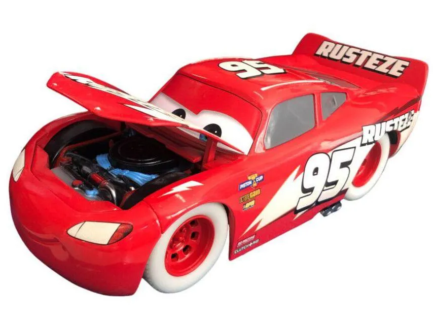 1/24 CARS FLASH MCQUEEN PHOSPHORESCENT GLOSSY RED HOLLYWOOD RIDES