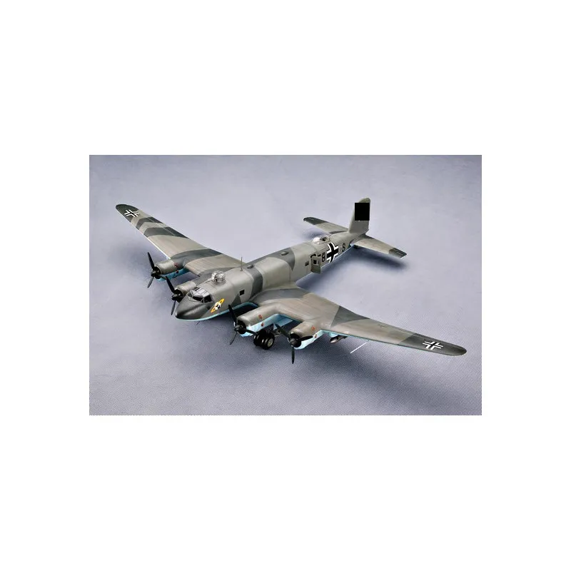 Focke-Wulf FW 200C-4 Condor. TRUMPETER 02814