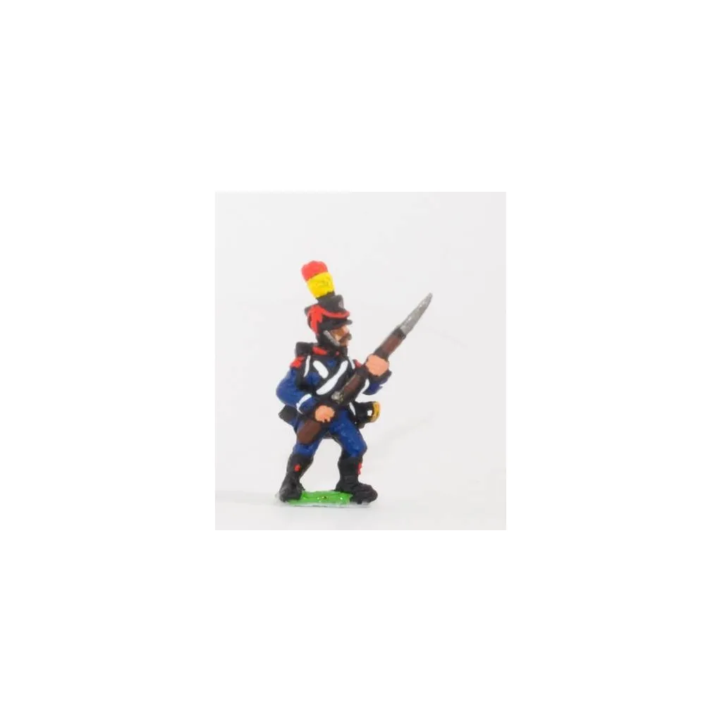 French: Light Infantry (Leger): Carabinier, Chasseur or Voltigeur in Shako with side plume