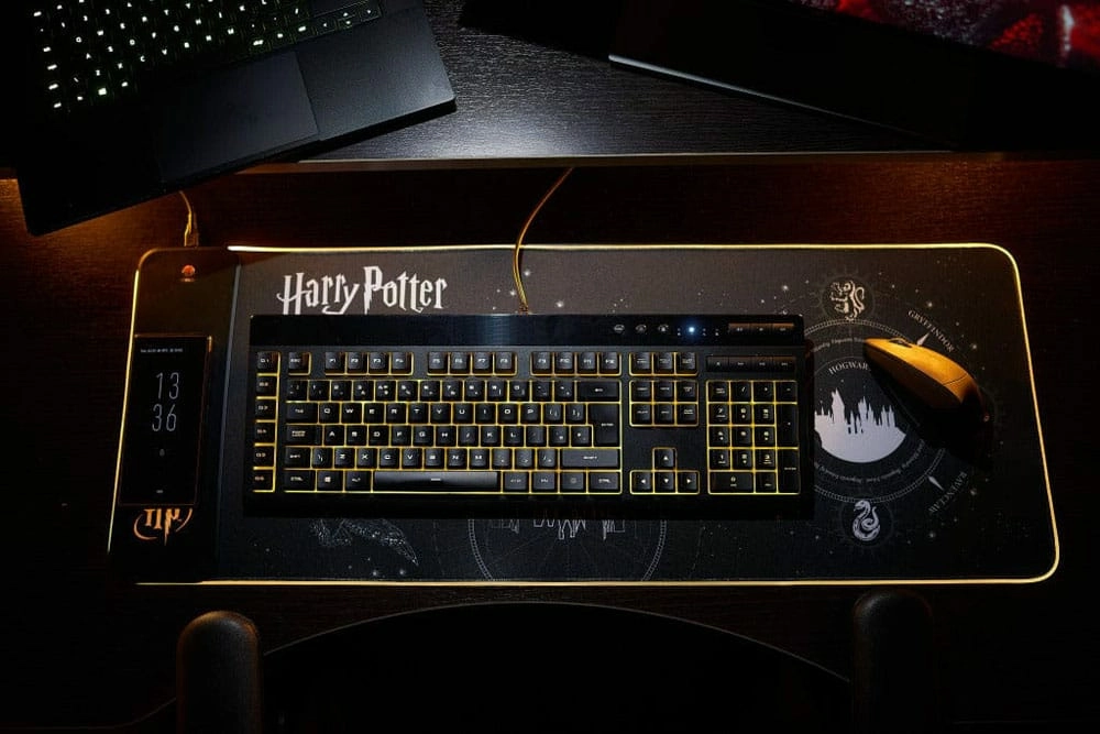 Numskull - harry potter - tapis de souris de jeu xxl et chargeur sans fil