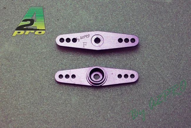 Bras de servo alu Futaba (2 pcs)