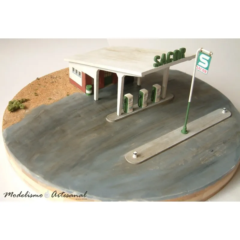 Station-service Sacor, années 80. MODELISMO ARTESANAL MA_ER_01