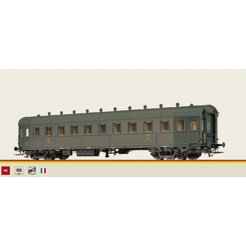 Voiture de 2ème classe B, SNCF. BRAWA 45323